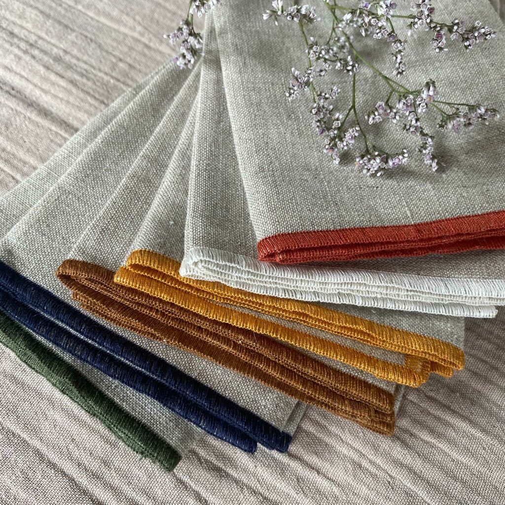 Lot de 2 ou 6 serviettes de table en lin lavé - dimension 30x40 cm - surjet Ecru – Image 4